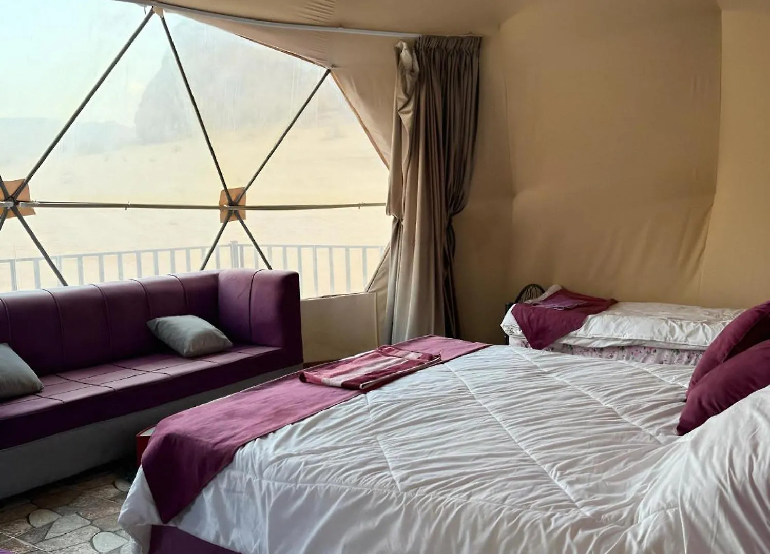 Wadi Rum Vaggie Camp Aqaba Capsule hotel